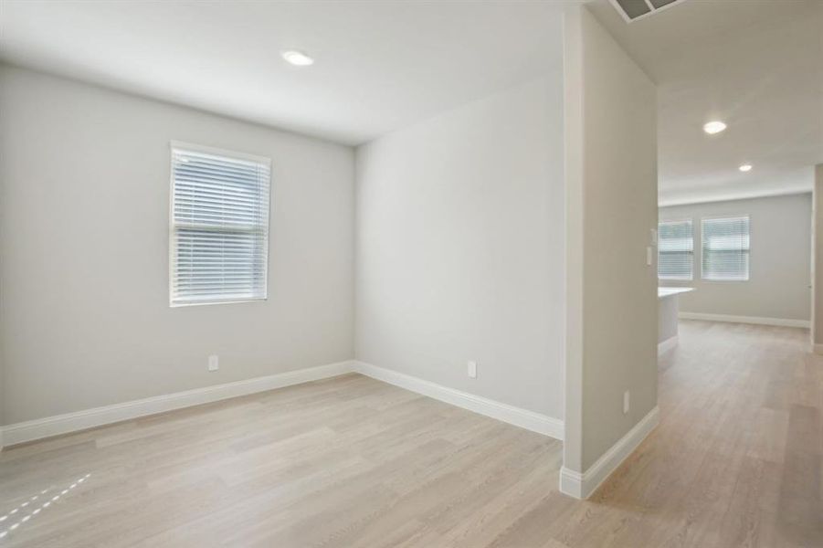 Photo is not of the actual home, but is an inspirational photo of builder’s model home and may depict options, furnishings, and/or decorator features that are not included. Photo is not of the actual home, but is an inspirational photo of builder’s model home and may depict options, furnishings, and/or decorator features that are not included.