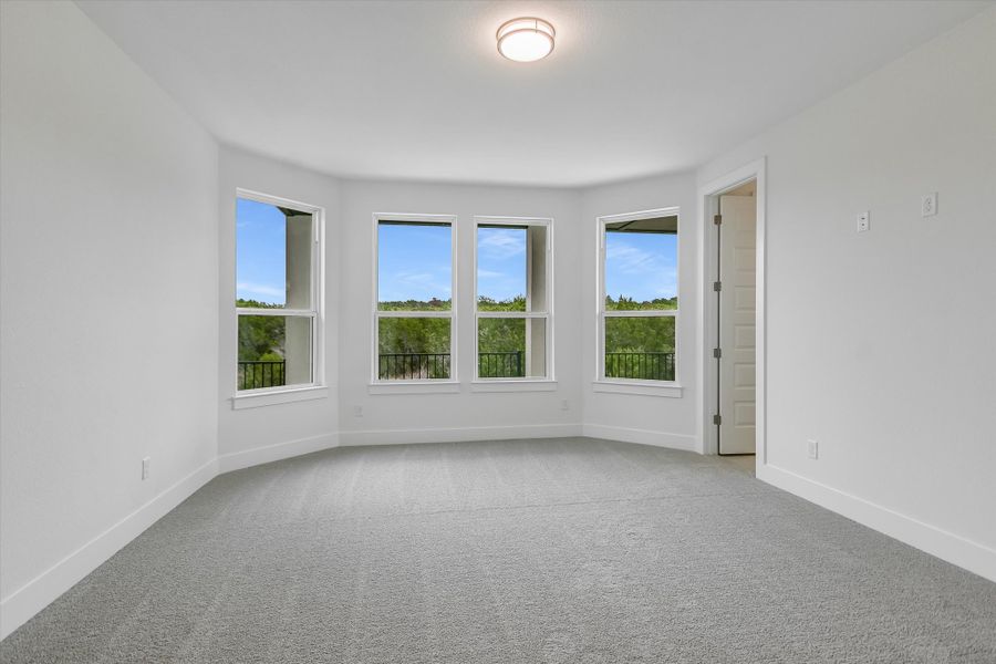 Representative unfurnished interior of a home built from the Santa Barbara II by Giddens Homes in Scofield Farms Estates, Georgetown (Image 171).