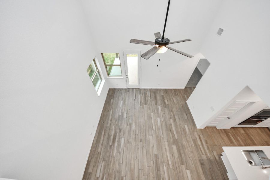 Spacious, unfurnished interior of a new home in Elyson, Katy (Image 17).