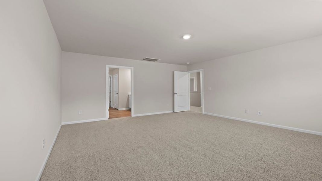 Spacious, unfurnished interior of a new home in Treemont Commons, Wellford (Image 27). Spacious, unfurnished interior of a new home in Treemont Commons, Wellford (Image 27).