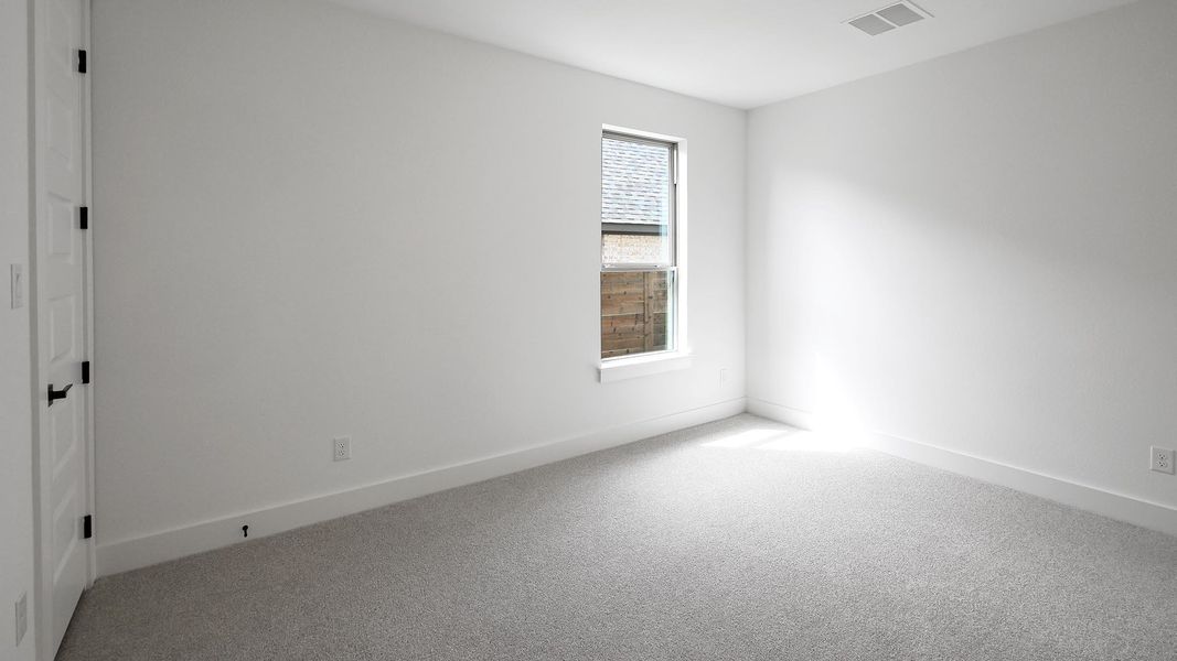 Spacious, unfurnished interior of a new home in Juniper Springs, Lockhart (Image 15). Spacious, unfurnished interior of a new home in Juniper Springs, Lockhart (Image 15).