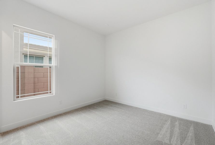 Spacious, unfurnished interior of a new home in Aloravita South, Peoria (Image 27).