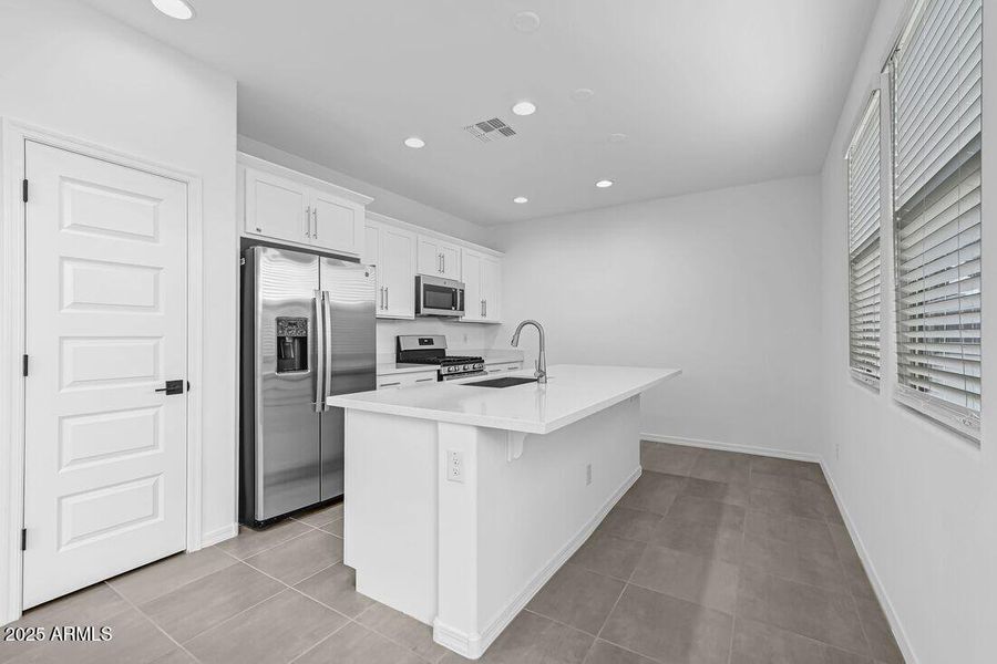 9964 W PICCADILLY Road - Ready Now!