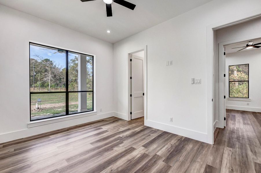 Spacious, unfurnished interior of a new home in , Magnolia (Image 38).