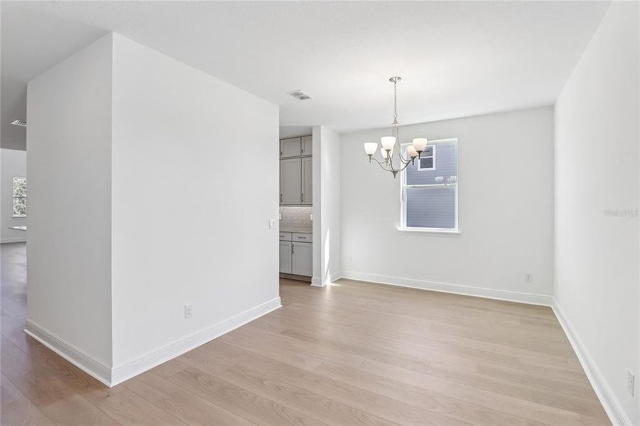 Spacious, unfurnished interior of a new home in Northlake Traditional, Winter Garden (Image 43).