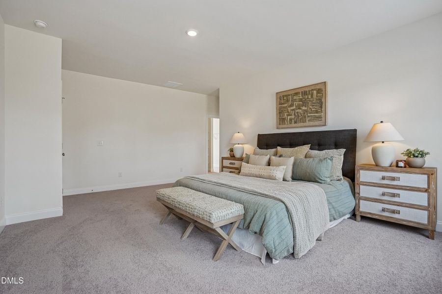 1st floor primary bedroom