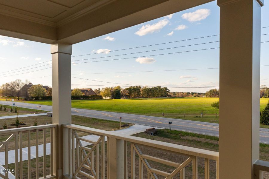 20_DSC08045-Recovered