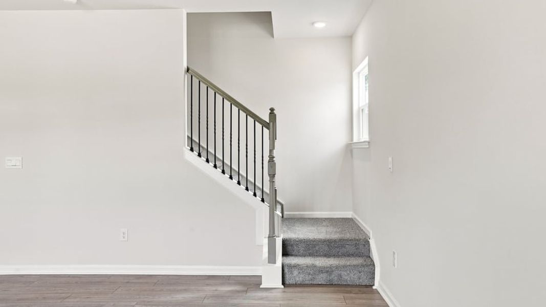 Spacious, unfurnished interior of a new home in Hunters Ridge, Woodruff (Image 27).