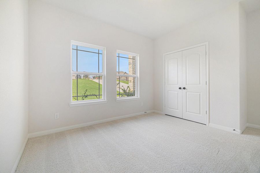 Spacious, unfurnished interior of a new home in Rose Hill Estates, Willis (Image 31).