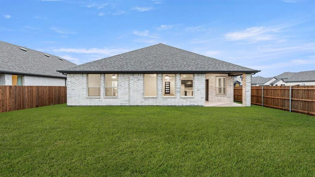 26. 1317 Rothland - Back