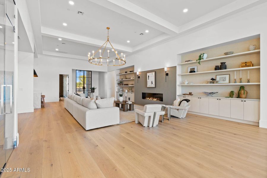 7-web-or-mls-10809-n-82nd-pl 7-web-or-mls-10809-n-82nd-pl