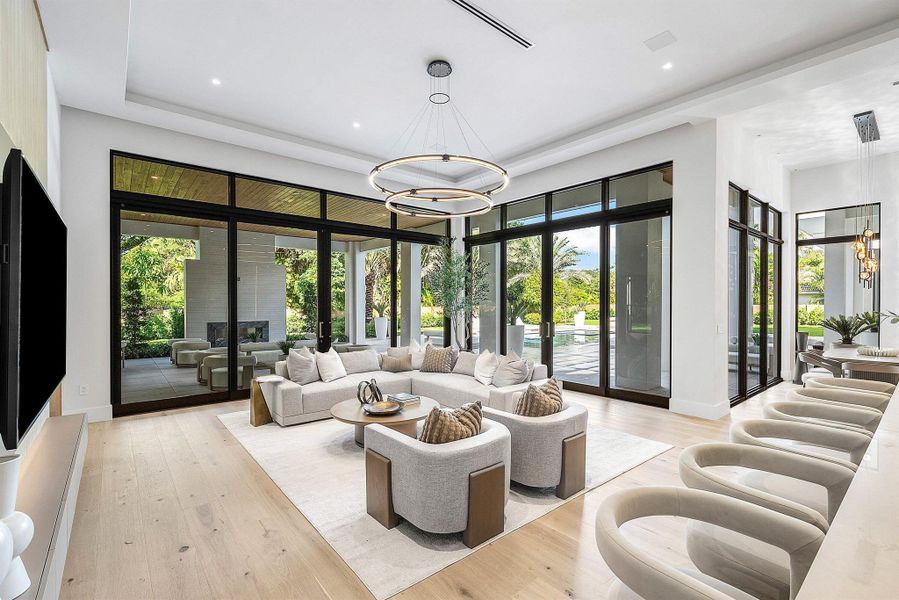 Image 84 of a home in .