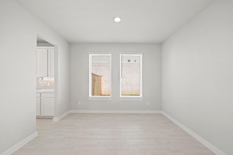Spacious, unfurnished interior of a new home in Huntington Place, Rosharon (Image 13). Spacious, unfurnished interior of a new home in Huntington Place, Rosharon (Image 13).