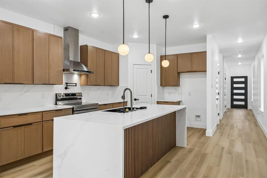 Furnished interior view inside a new home in , Dallas (Image 3).