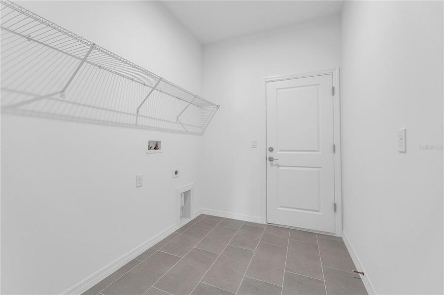 Spacious, unfurnished interior of a new home in Country Club Estates, Palm Bay (Image 20). Spacious, unfurnished interior of a new home in Country Club Estates, Palm Bay (Image 20).