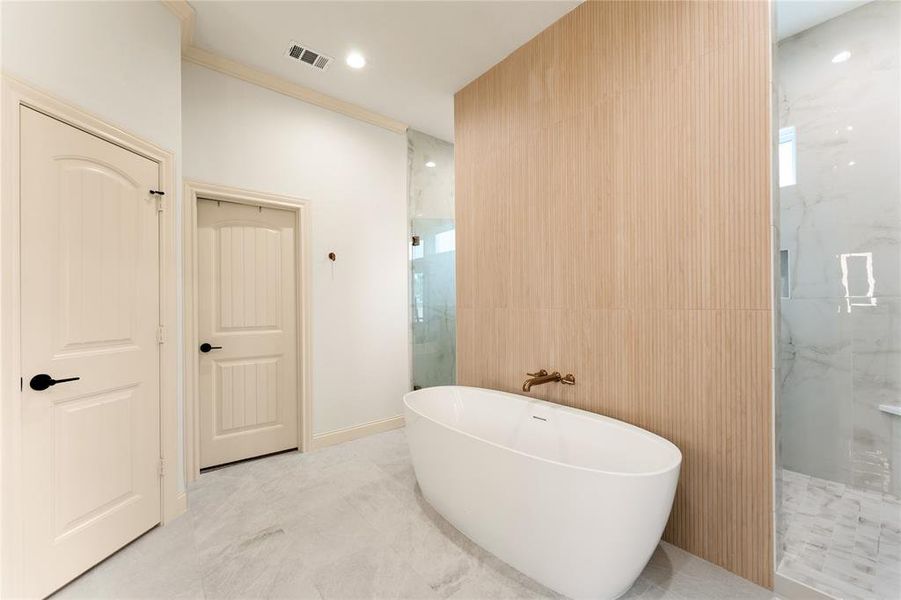 Furnished interior view inside a new home in , Woodway (Image 32).
