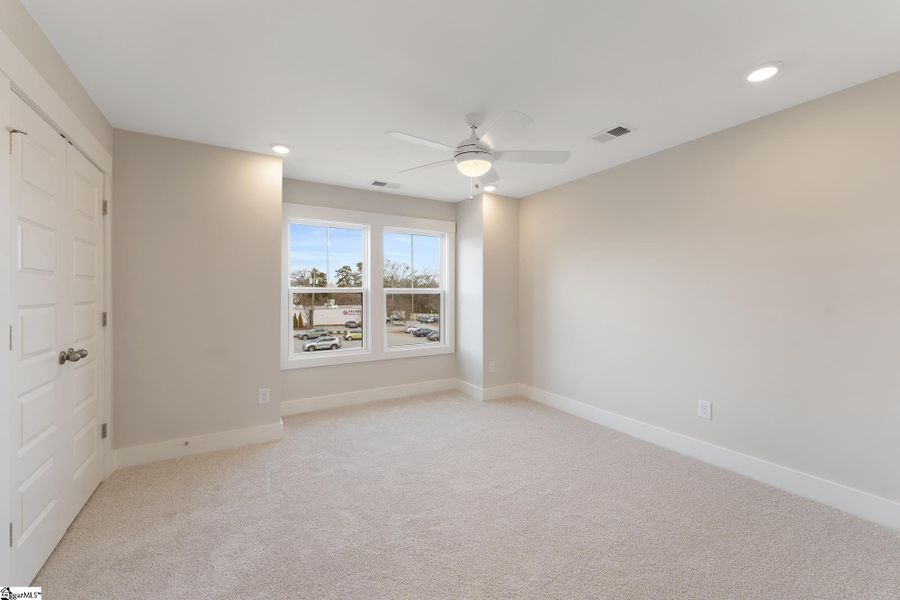 Spacious, unfurnished interior of a new home in Renaissance Place, Greenville (Image 18).