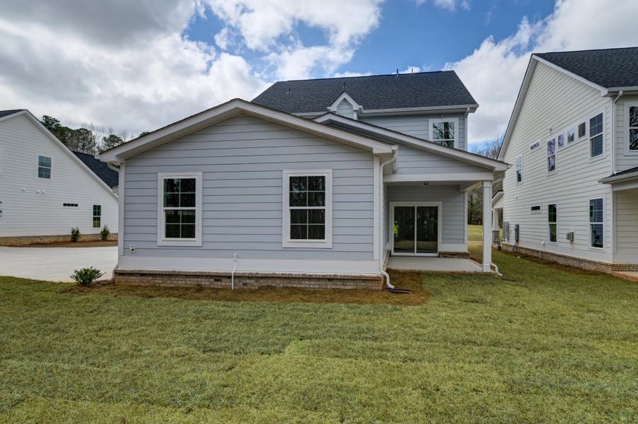 Exterior details and patio area of a home in Clubside Reserve at Summerlake, Lexington (Image 4).