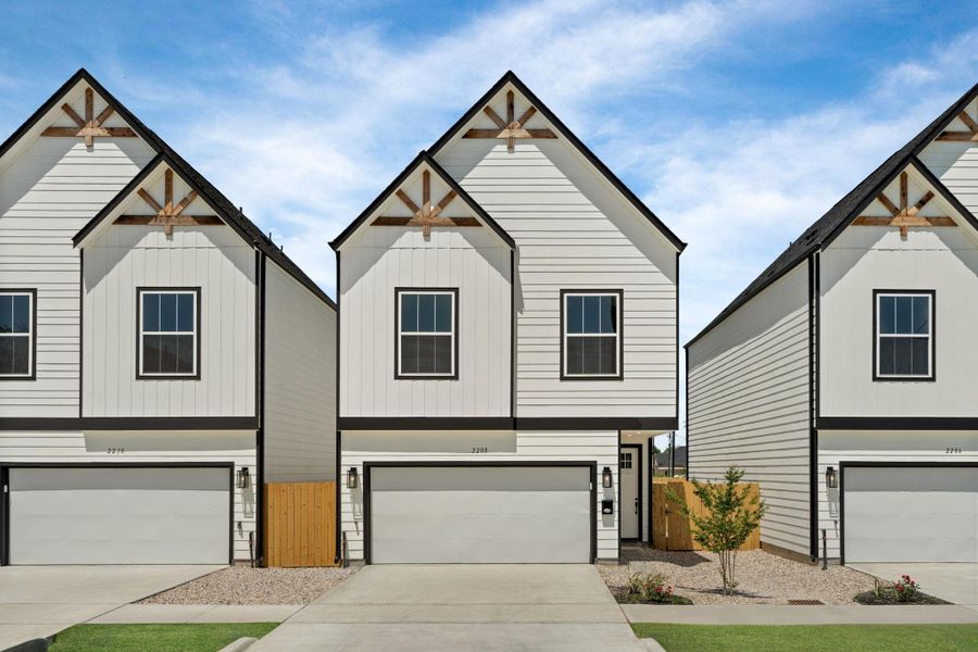 Front exterior of a new home in , Houston, TX, highlighting curb appeal (Image 19). Front exterior of a new home in , Houston, TX, highlighting curb appeal (Image 19).