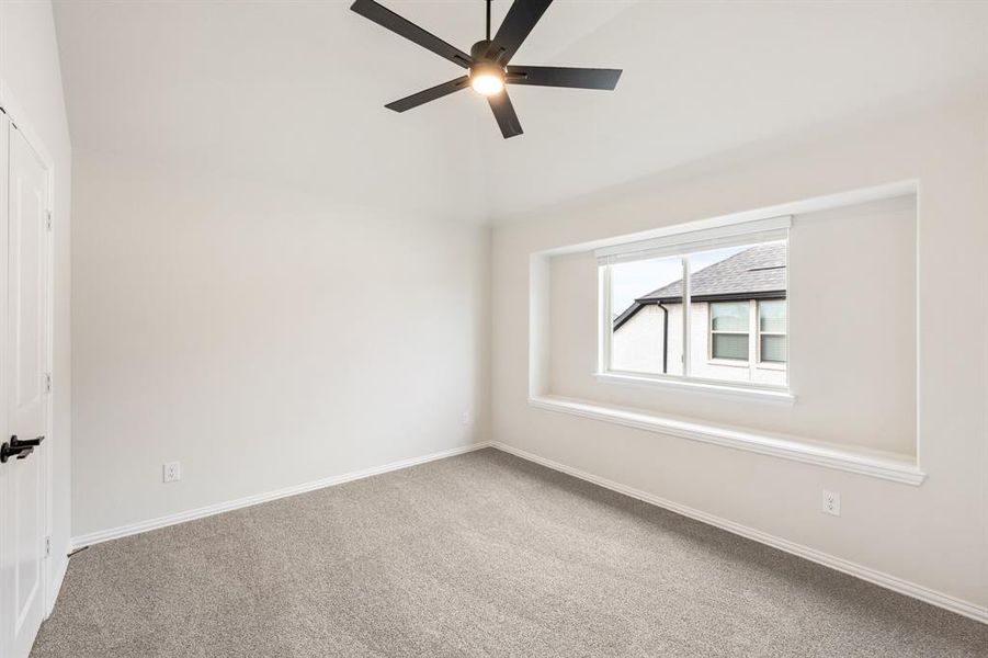 Spacious, unfurnished interior of a new home in Sonoma Verde, McLendon-Chisholm (Image 20).