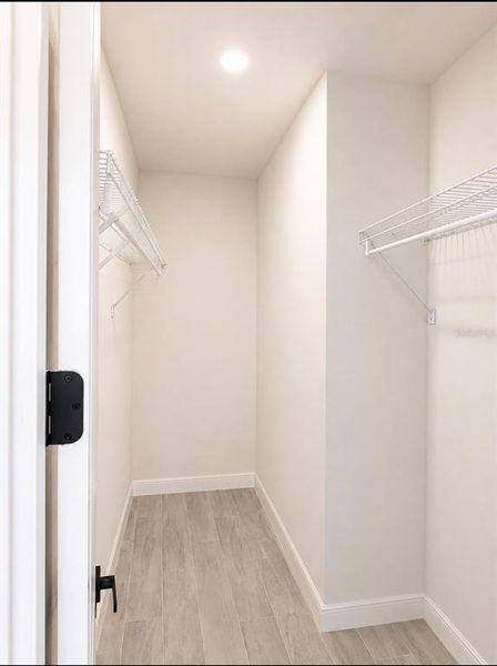 Spacious, unfurnished interior of a new home in , Palm Bay (Image 20).