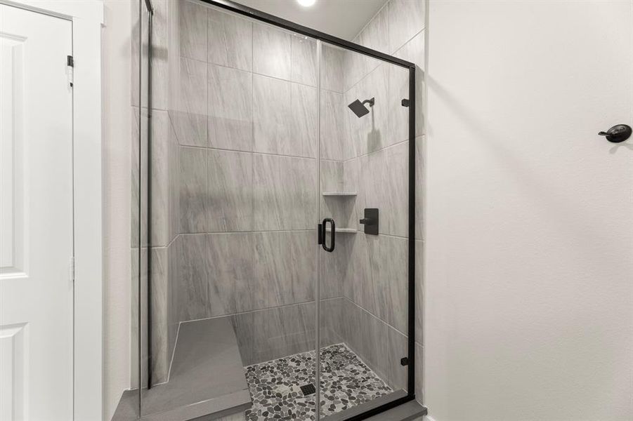 24. 2001 Aldrich - Bath (3)
