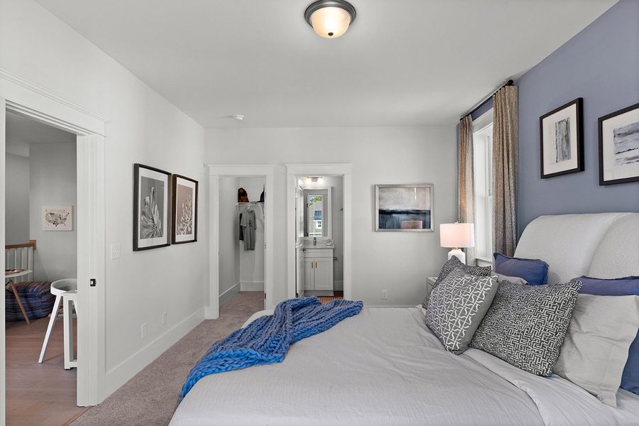 Representative furnished interior of a home built from the The Emerson by RobuckHomes in East & Mason, Wilmington (Image 15).