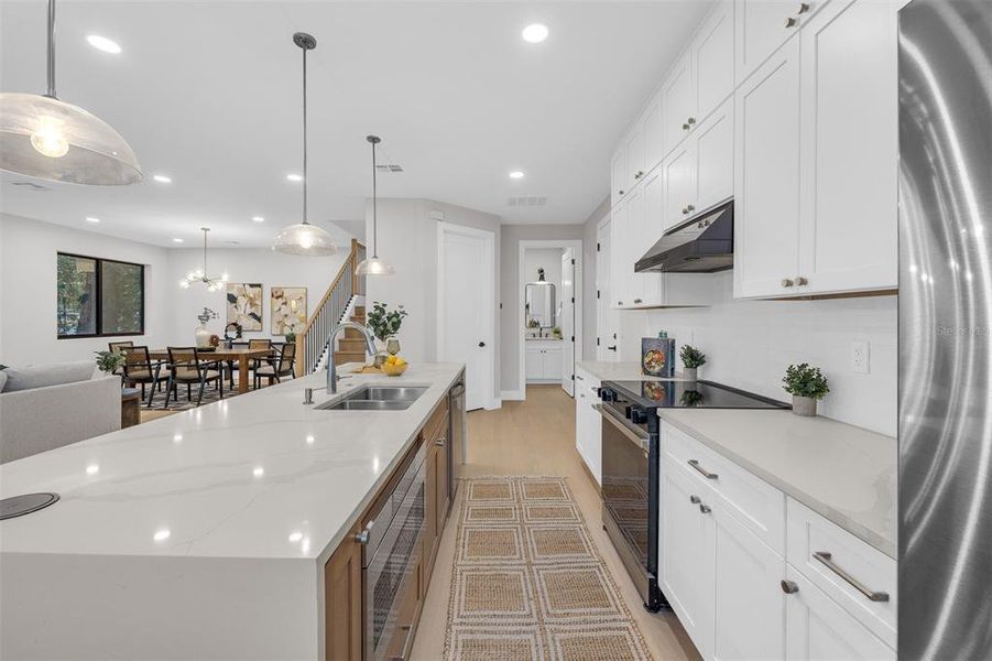 Furnished interior view inside a new home in , Orlando (Image 5).