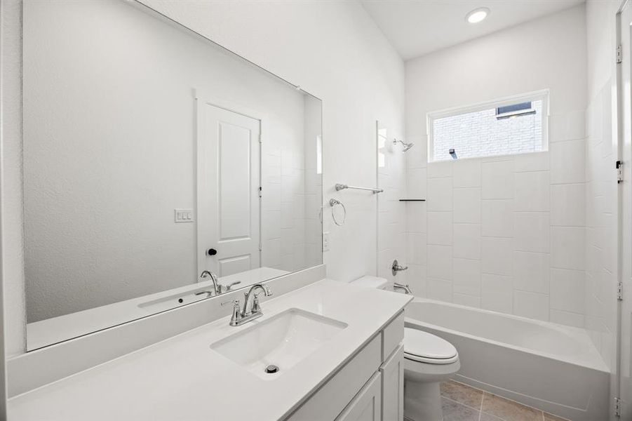 Furnished interior view inside a new home in Chatham Reserve, Providence Village (Image 7).