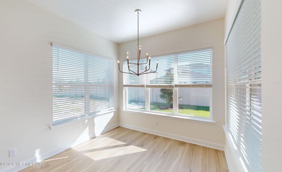 Spacious, unfurnished interior of a new home in Nocatee, Ponte Vedra (Image 21).