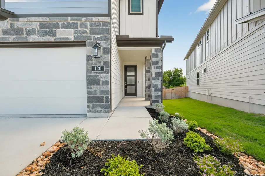 Exterior details and patio area of a home in Trilogy Grove, San Antonio (Image 3).