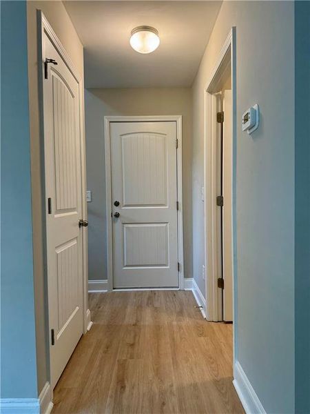 Spacious, unfurnished interior of a new home in , Gainesville (Image 13).