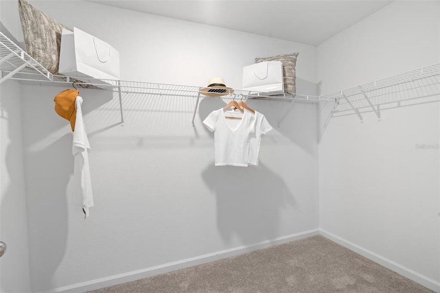 Spacious, unfurnished interior of a new home in , Ocala (Image 21).