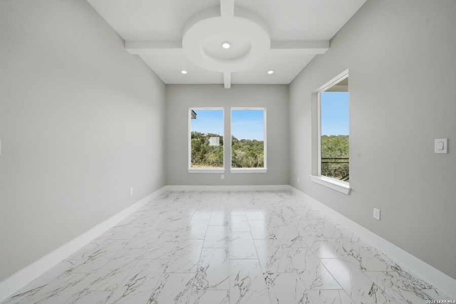 Spacious, unfurnished interior of a new home in , Mico (Image 34).