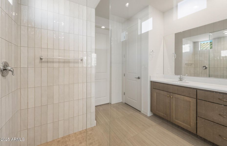 Owner's Bathroom Owner's Bathroom