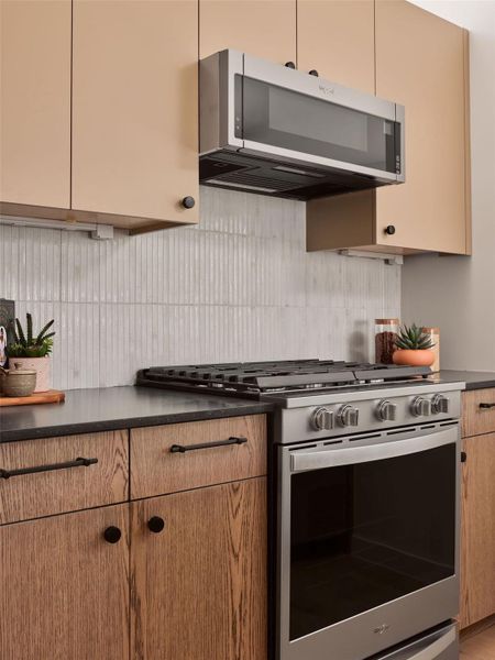 Living area with light wood-style flooring and ceiling fan