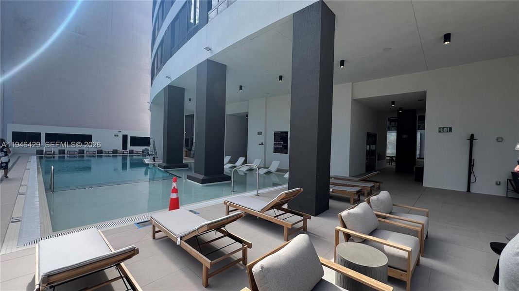 Community amenities in , Miami (Image 52).