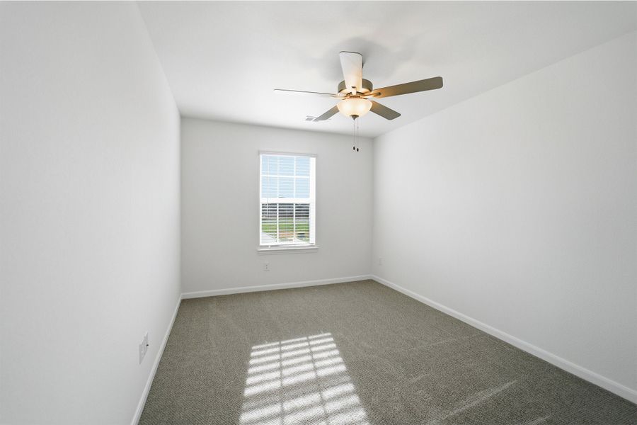 Spacious, unfurnished interior of a new home in Saddlebrook Estates, Waxahachie (Image 61). Spacious, unfurnished interior of a new home in Saddlebrook Estates, Waxahachie (Image 61).