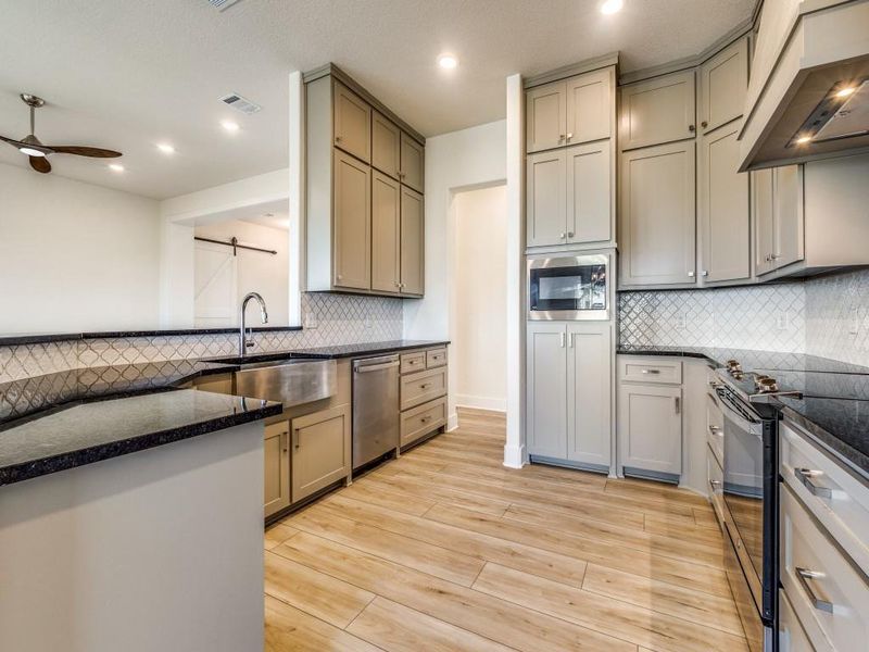 Image 18 of a home in . Image 18 of a home in .