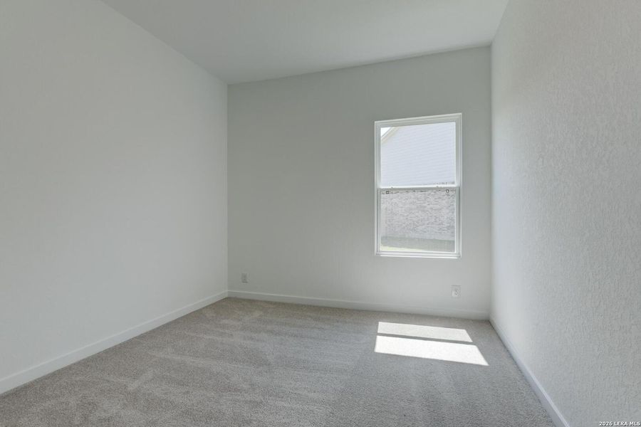 Spacious, unfurnished interior of a new home in Saddlebrook Ranch, Schertz (Image 16).