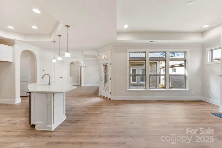 Spacious, unfurnished interior of a new home in The Courtyards on New Hope, Gastonia (Image 25).