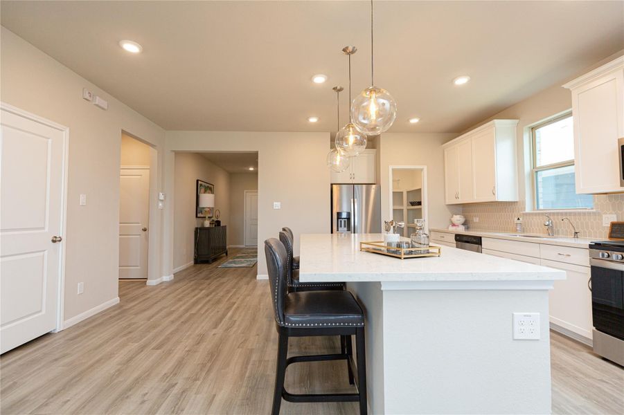 Furnished interior view inside a new home in Montgomery Ridge: Landmark Collection, Montgomery (Image 20).