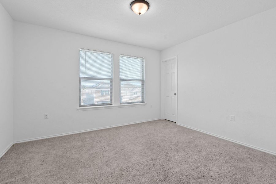 Spacious, unfurnished interior of a new home in EastVillage - Heritage Collection, Manor (Image 27). Spacious, unfurnished interior of a new home in EastVillage - Heritage Collection, Manor (Image 27).