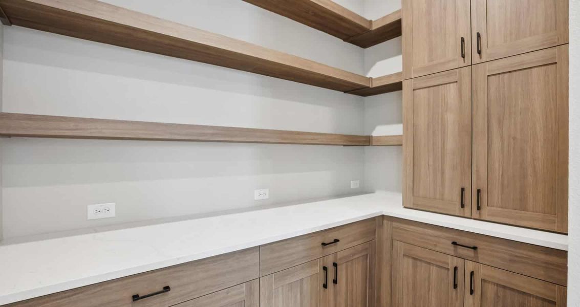 Image 44 of a home in 6 Creeks.