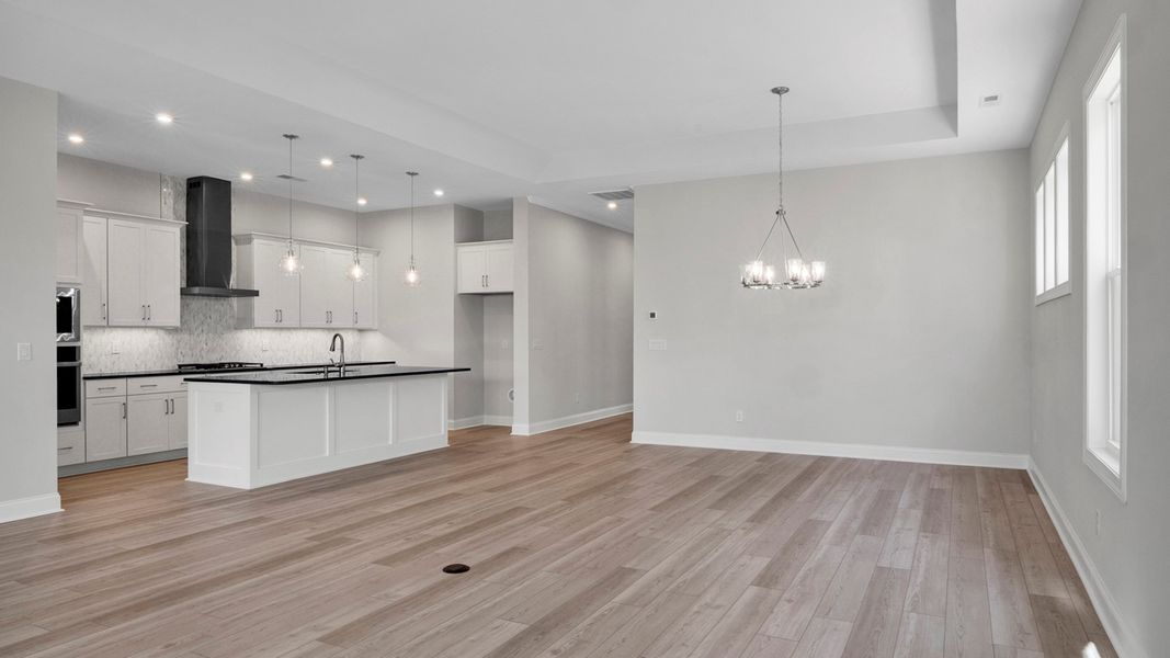Kitchen & Dining Kitchen & Dining