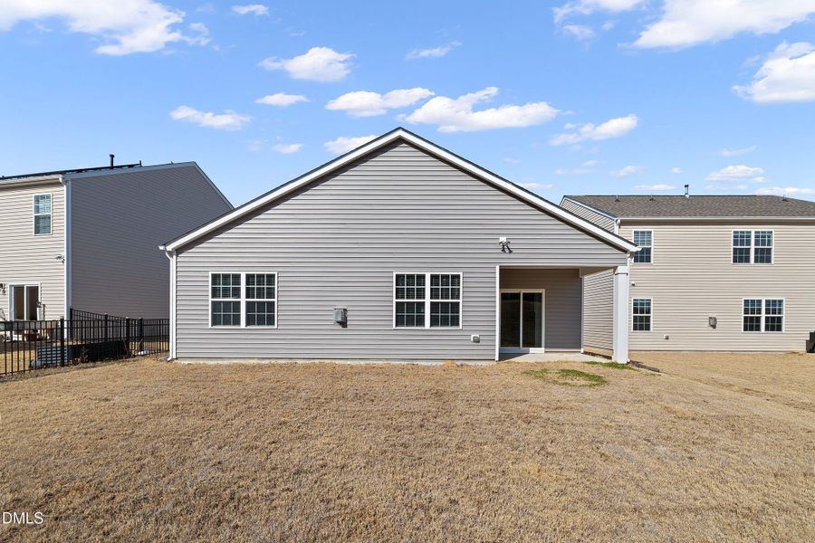 38-341 Red Brick St_3527