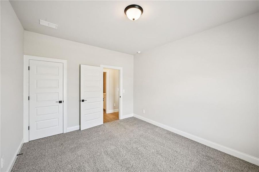 Spacious, unfurnished interior of a new home in Vines at Mill Creek - Legacy Series, Braselton (Image 39).