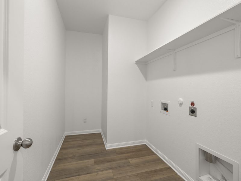 Spacious, unfurnished interior of a new home in Grande Estates, Bertram (Image 22).