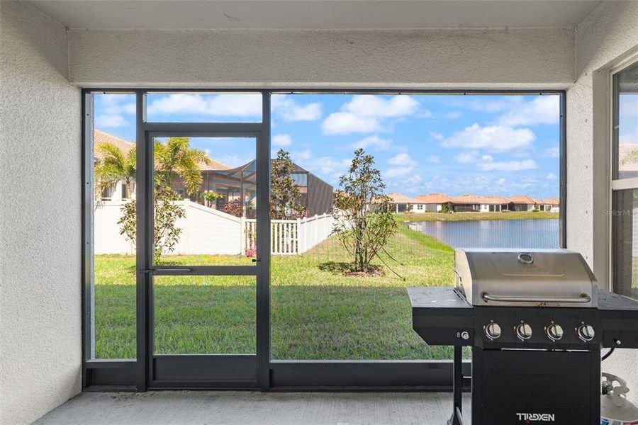 Exterior details and patio area of a home in Southshore Bay Active Adult, Wimauma (Image 3).