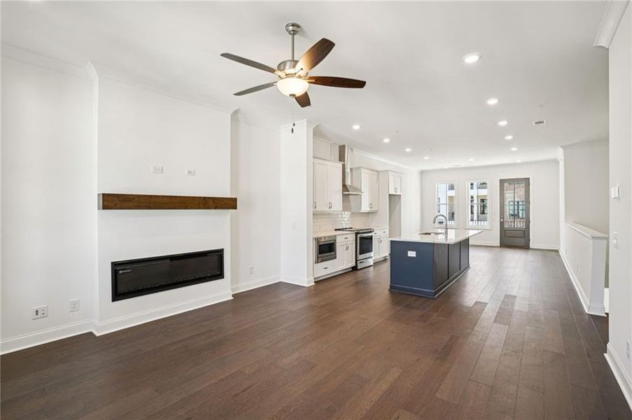 Spacious, unfurnished interior of a new home in Waterside Condos, Peachtree Corners (Image 16).